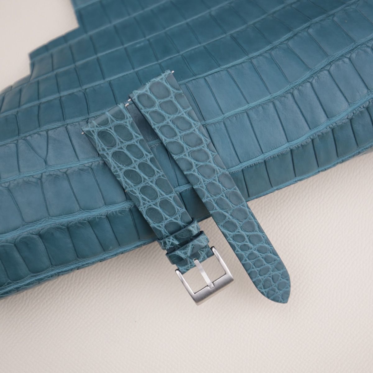 Vintage Aqua Green Alligator Round Scales Leather Watch Strap