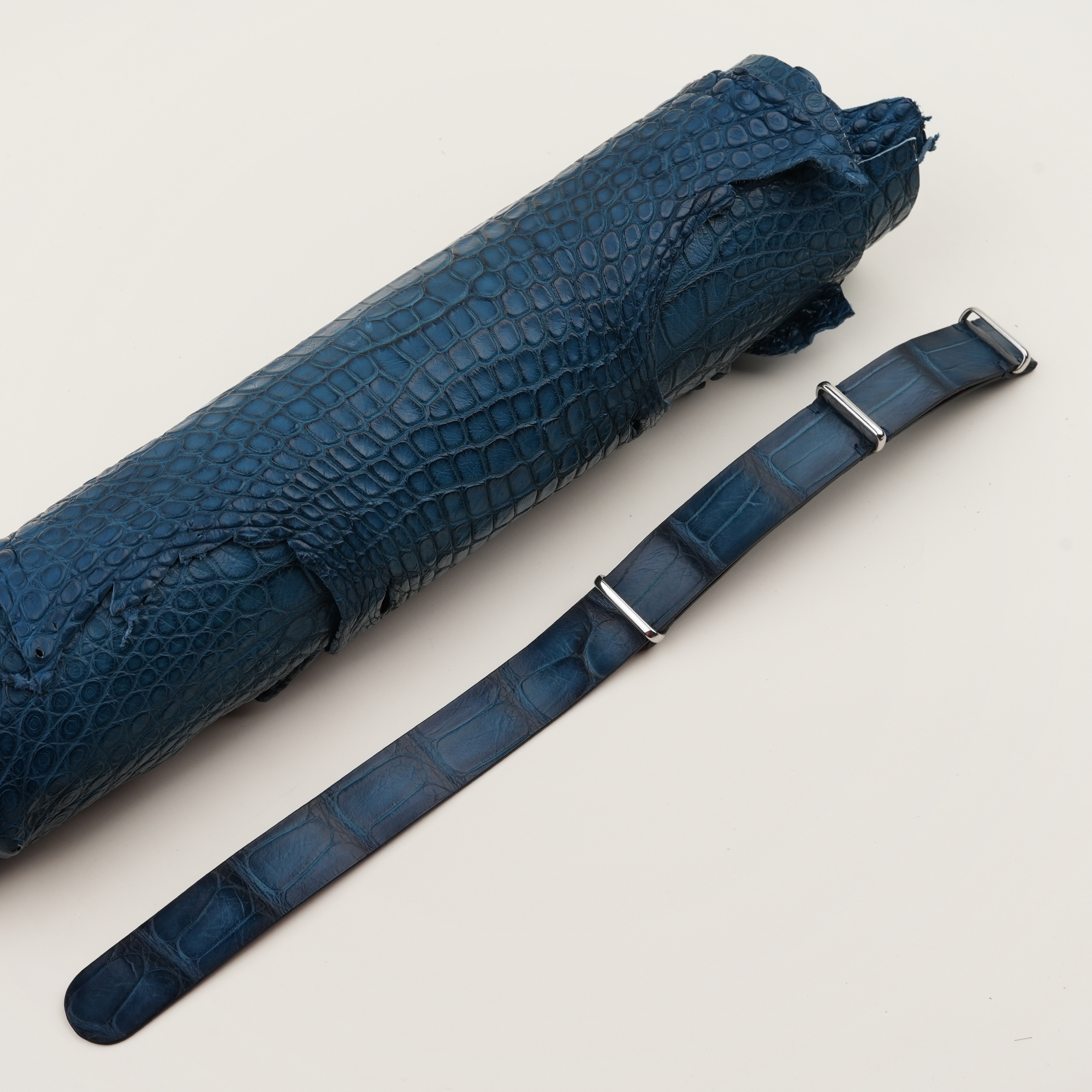 Similli watch strap with embossed pattern