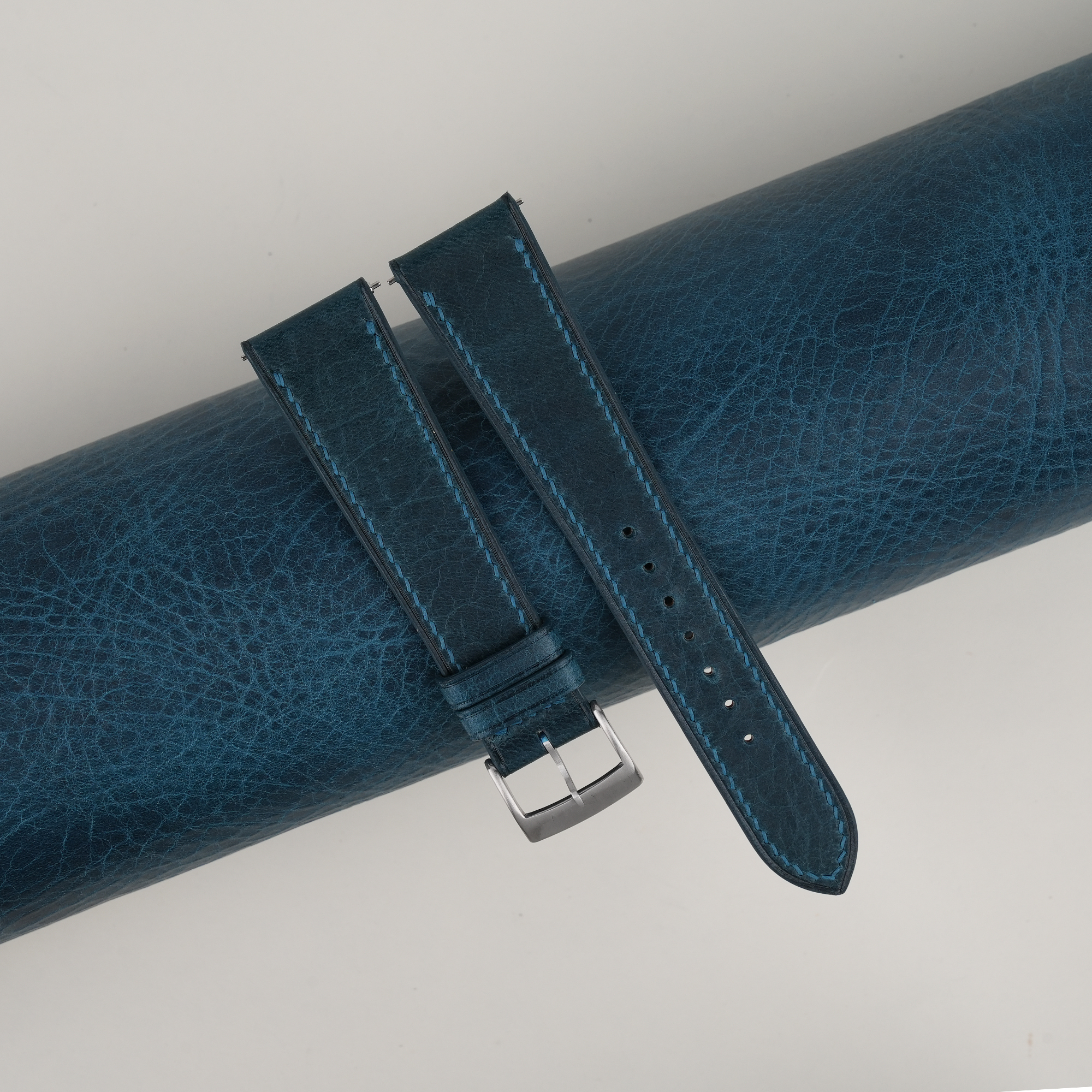 Similli watch strap with embossed pattern